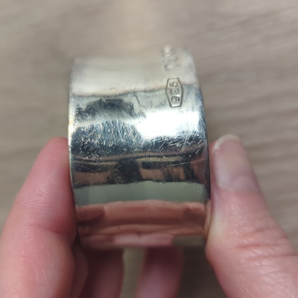 Sterling silver cuff bracelet - Picture 5 of 7